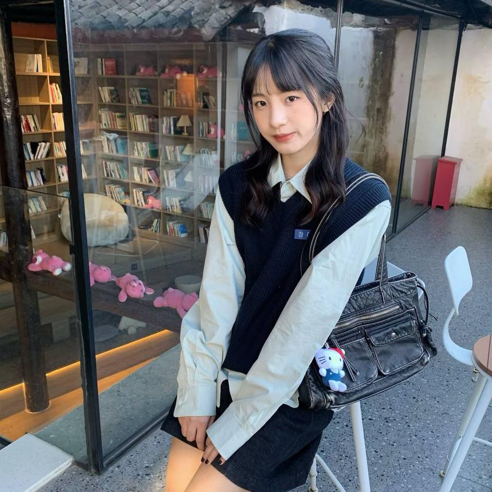플랫폼 메인 인터페이스 전시